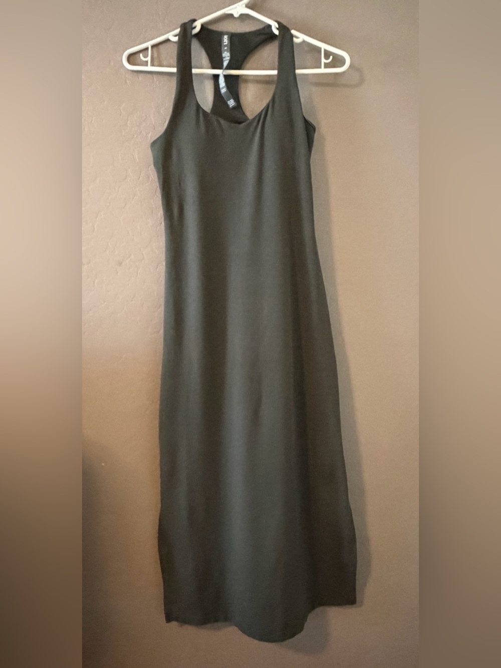 VUORI Dress Olive Green - Picture 3 of 6